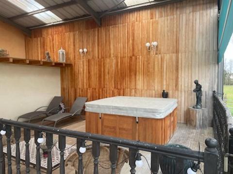 Domaine De La Belliere Hotel Villars-les-Dombes Luaran gambar