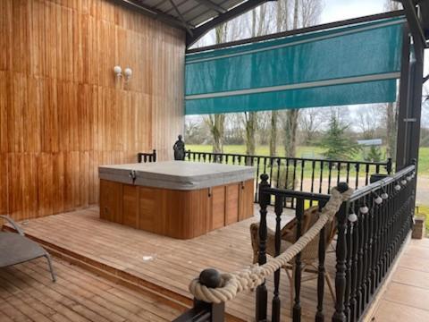 Domaine De La Belliere Hotel Villars-les-Dombes Luaran gambar