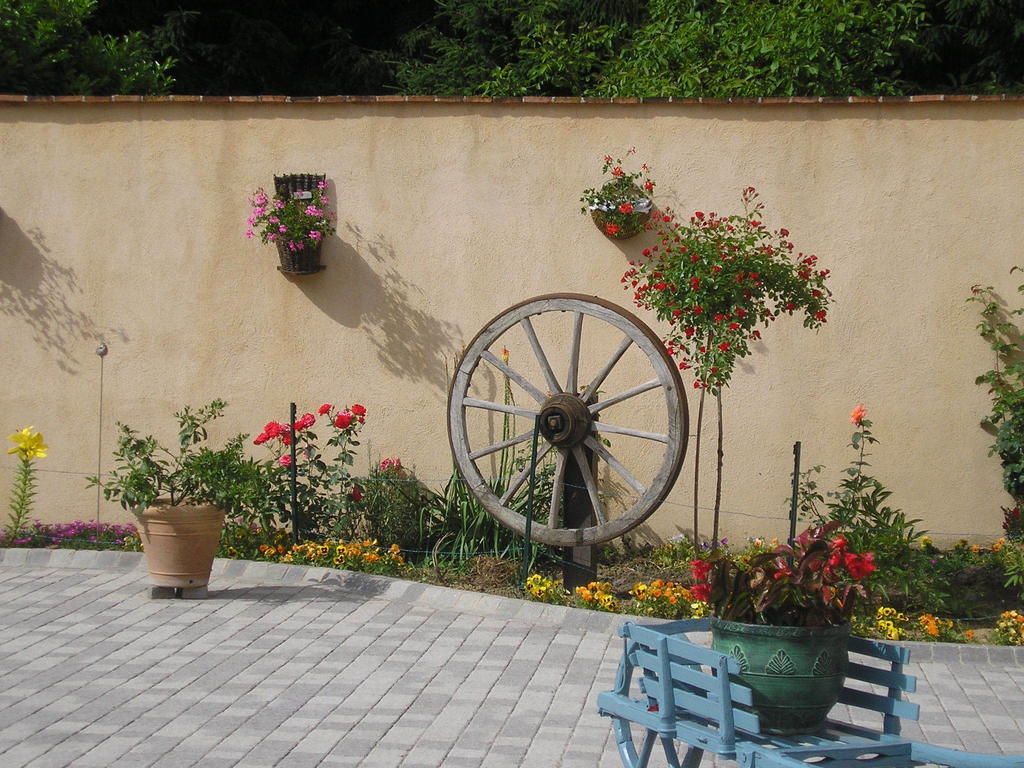 Domaine De La Belliere Hotel Villars-les-Dombes Luaran gambar